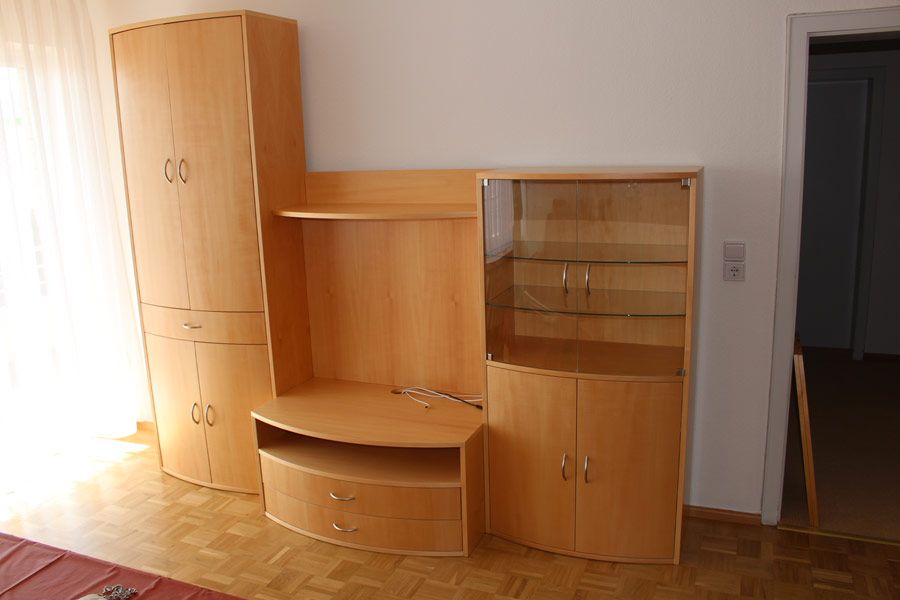 Antik Style aus Celle - Auftragsarbeiten - Wohnzimmerschränke
