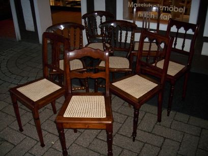 Antik Style aus Celle - Flechten von versch. Stühlen